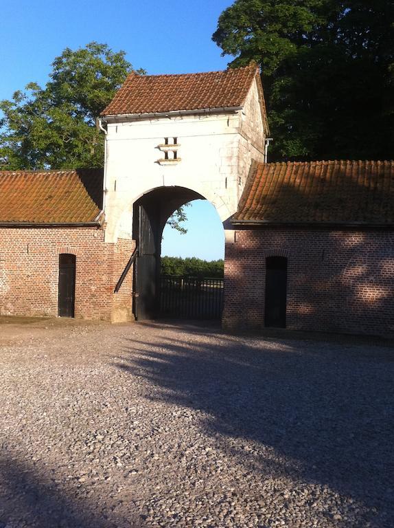 La Ferme Du Bois Quesnoy Panzió Saint-Pol-sur-Ternoise Kültér fotó