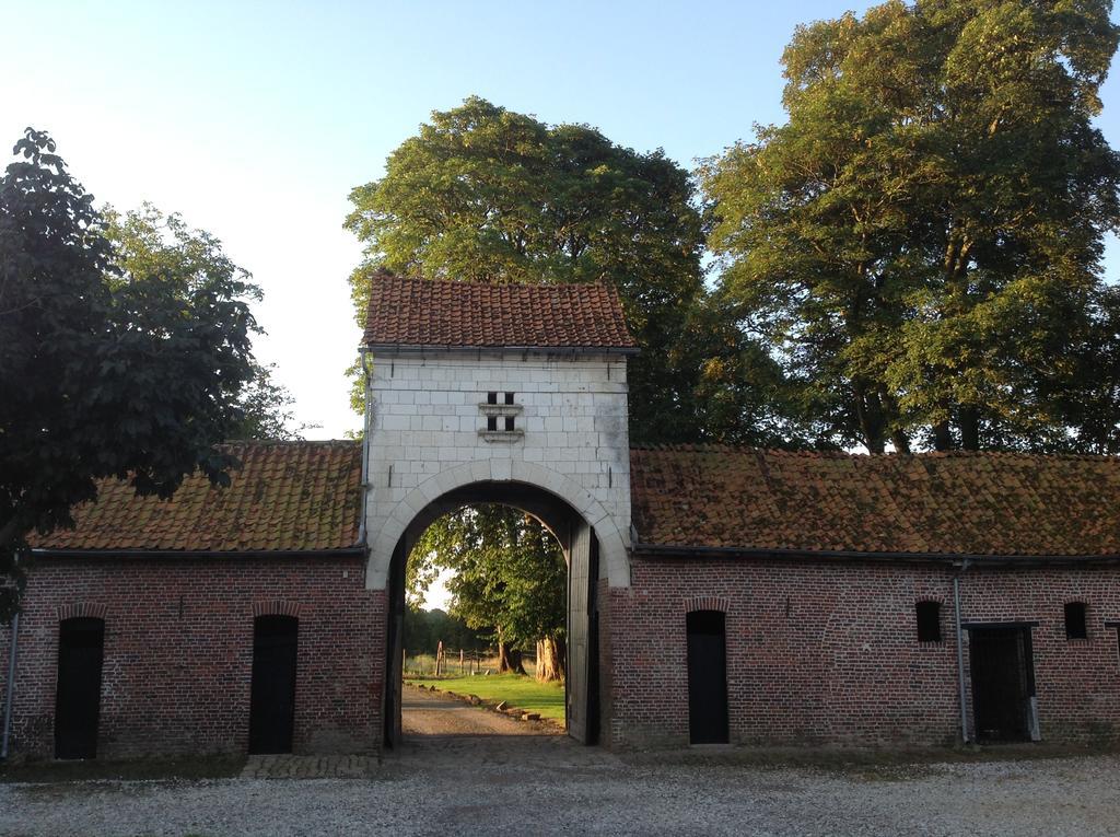 La Ferme Du Bois Quesnoy Panzió Saint-Pol-sur-Ternoise Kültér fotó
